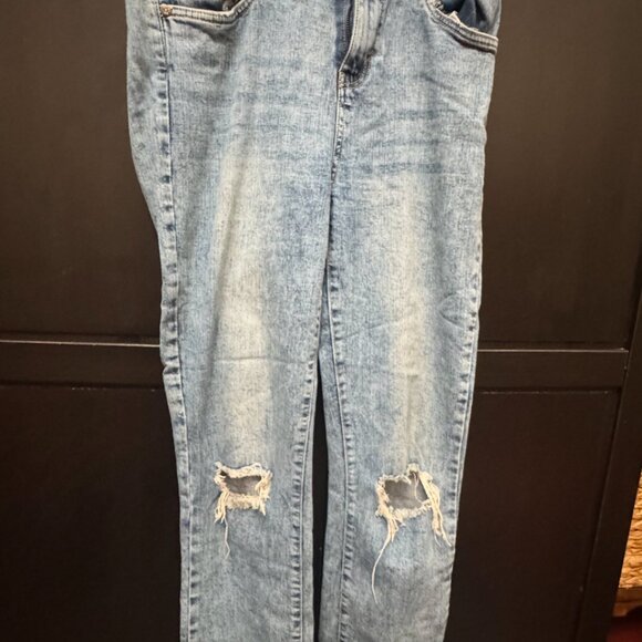 William Rast slim straight leg ripped jeans - Picture 2 of 4